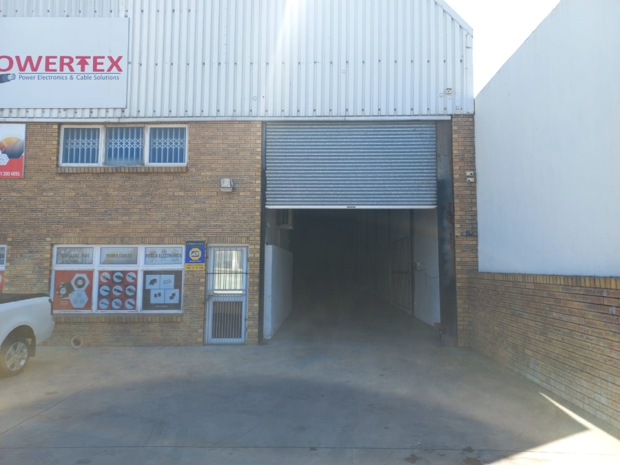 To Let commercial Property for Rent in Montague Gardens Western Cape